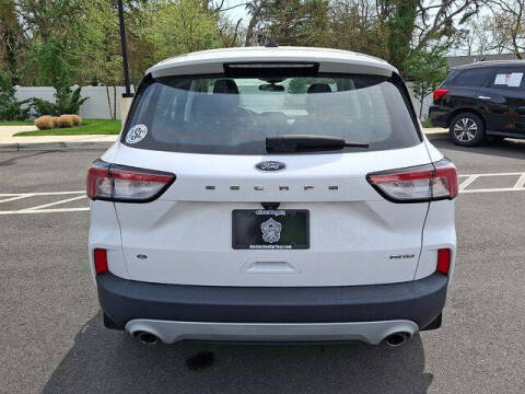 2022 Ford Escape S