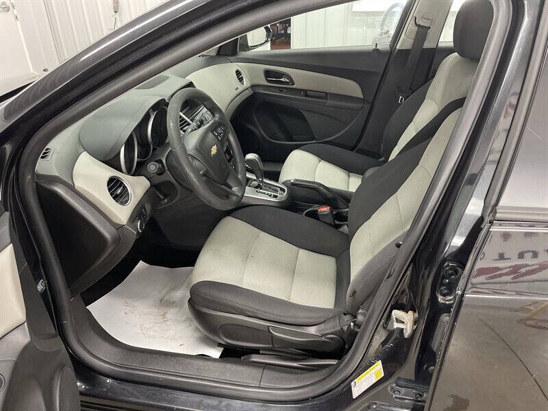 2015 Chevrolet Cruze LS Auto