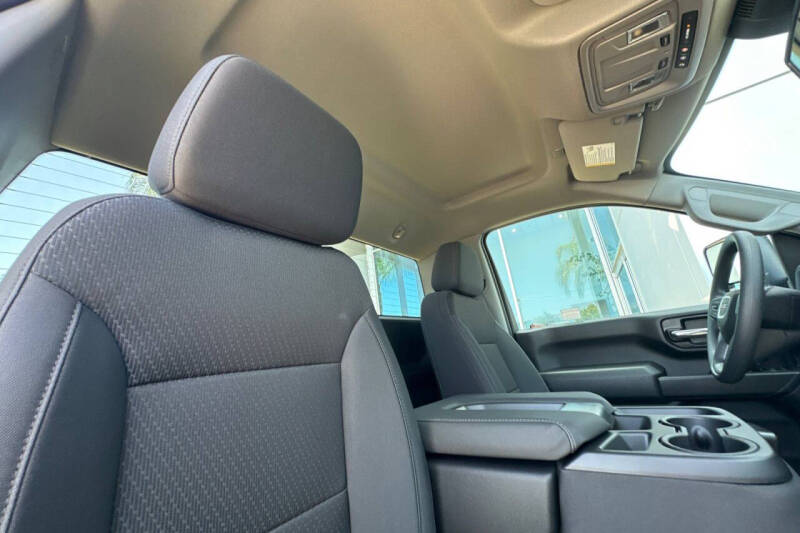 2026 GMC Sierra 2500HD Pro