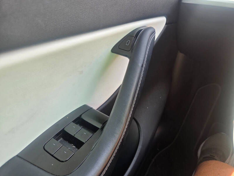 2021 Tesla Model Y Standard Range