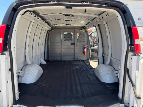 2019 Chevrolet Express 2500
