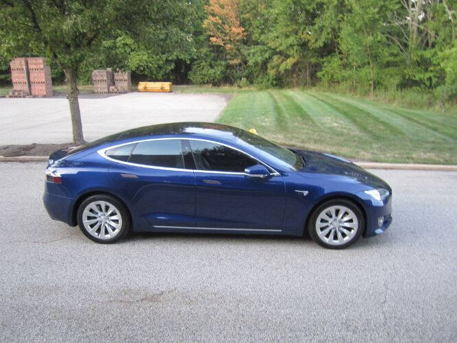 2019 Tesla Model S Standard Range
