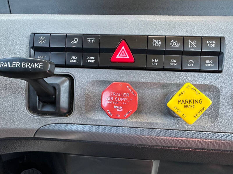 2019 Freightliner Cascadia