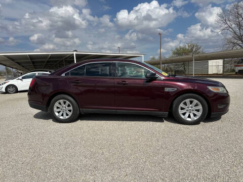 2011 Ford Taurus SE