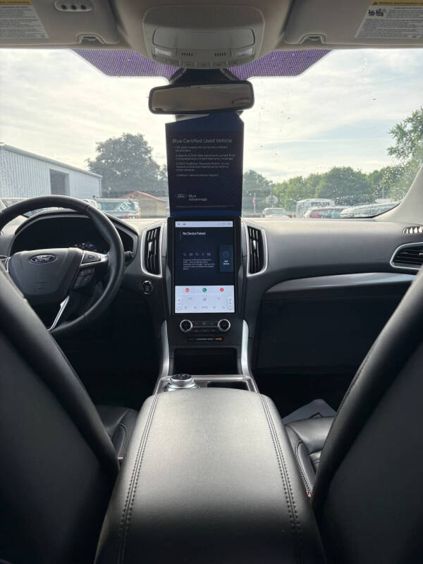 2024 Ford Edge
