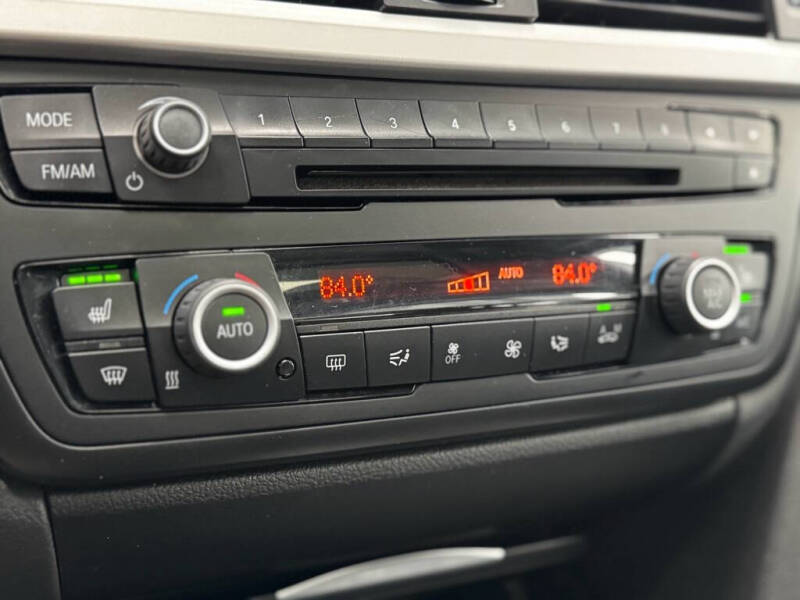 2015 BMW 3 Series 320i xDrive