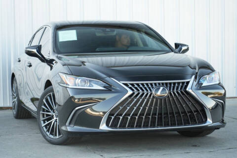 2023 Lexus ES 300h