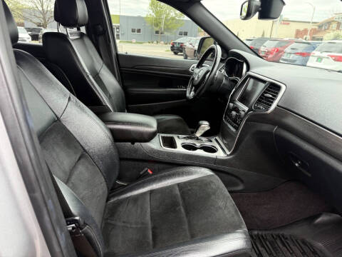 2017 Jeep Grand Cherokee Altitude