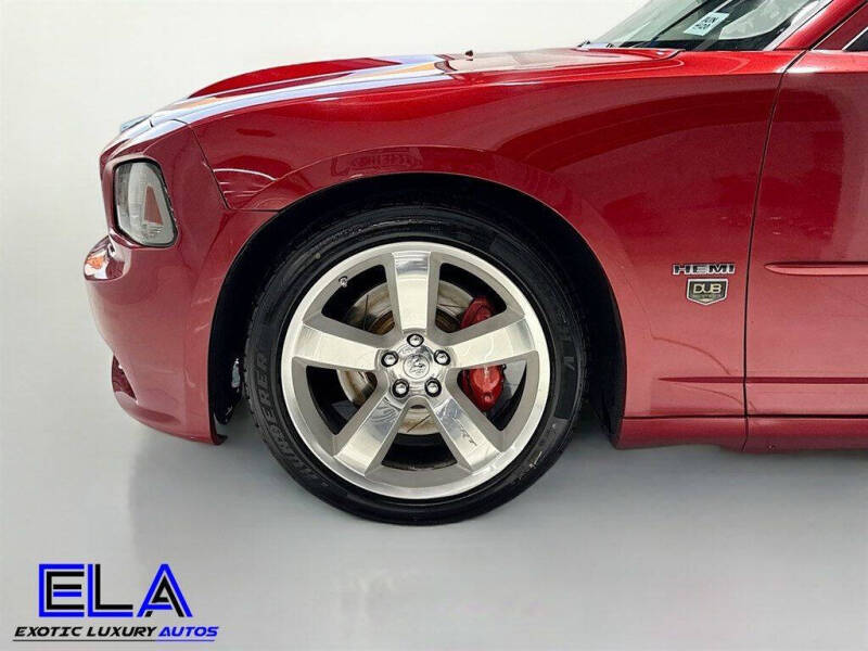 2006 Dodge Charger SRT-8