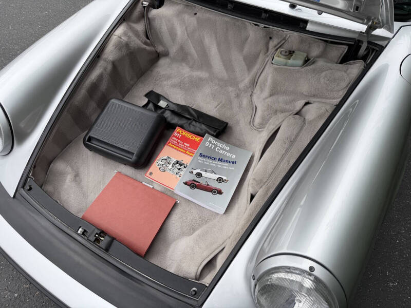1989 Porsche 911 Carrera