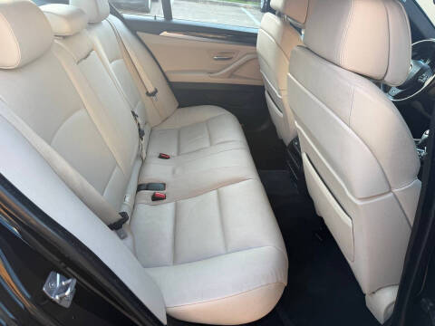 2012 BMW 5 Series 535i