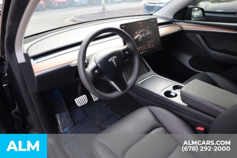 2024 Tesla Model Y Performance