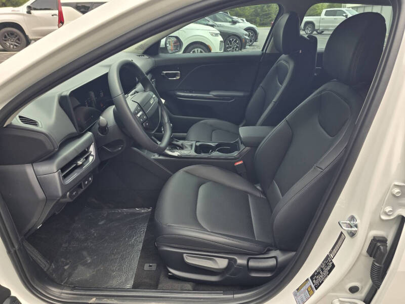 2026 Kia K4 Hatchback EX