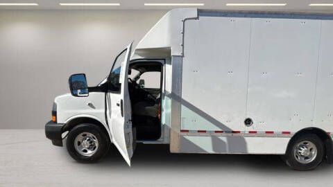2023 Chevrolet Express 3500