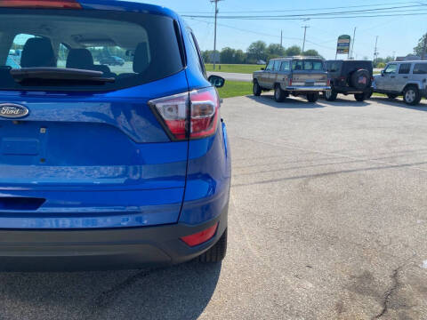 2017 Ford Escape S