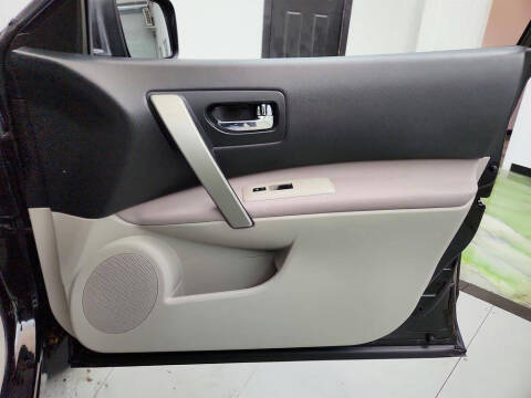 2011 Nissan Rogue SV