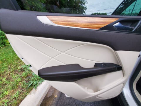 2016 Lincoln MKC Select