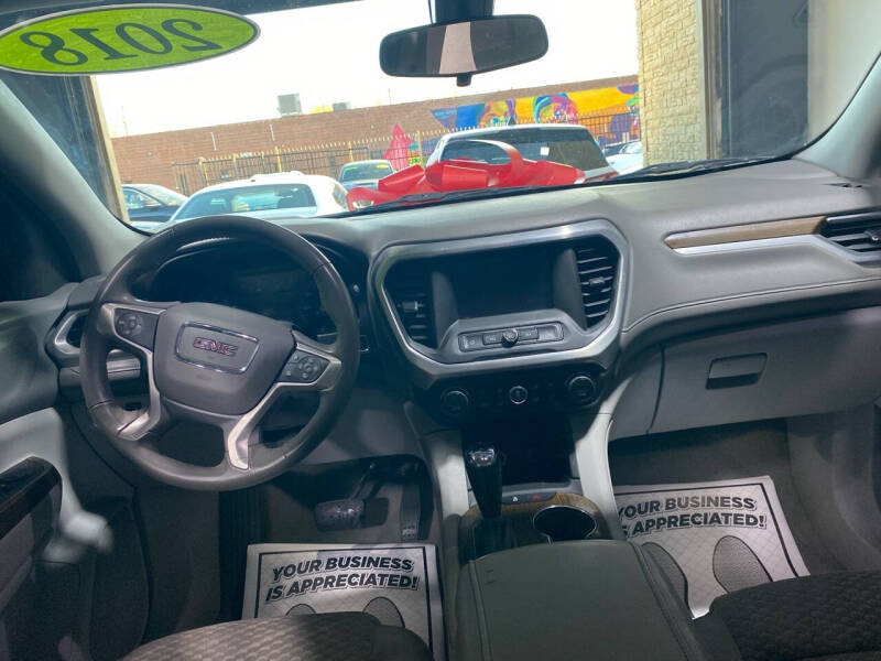 2018 GMC Acadia SLE-1