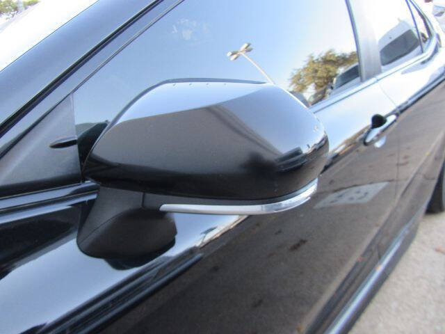 2023 Toyota Camry SE Nightshade