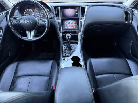 2021 Infiniti Q50 Luxe