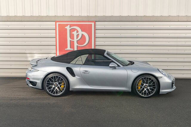 2014 Porsche 911 34