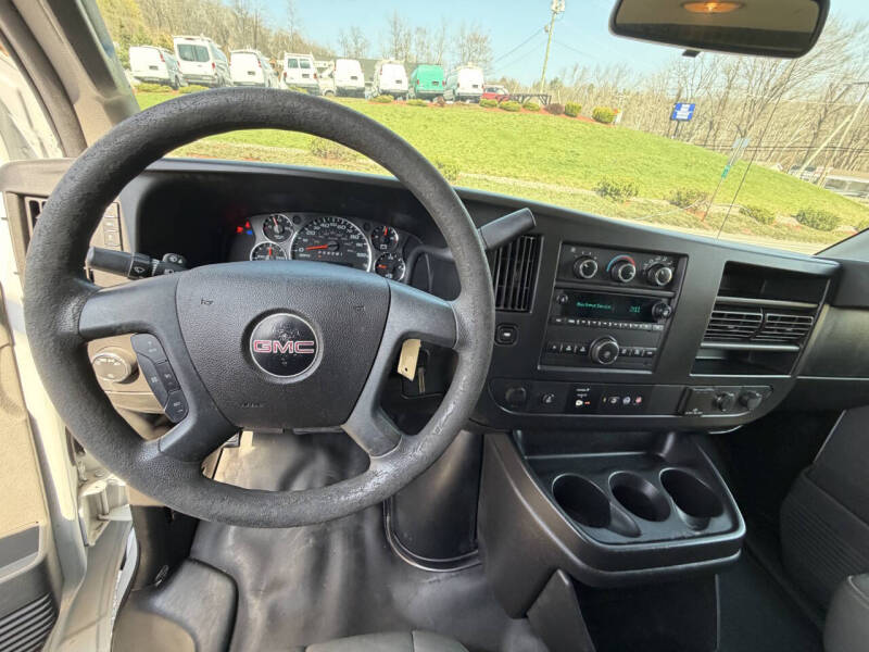 2019 GMC Savana 2500