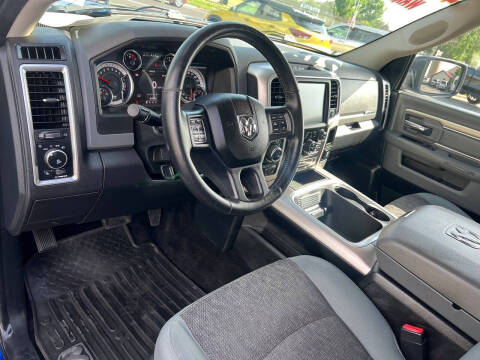2017 RAM 1500 Big Horn