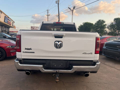 2022 RAM 1500 Laramie