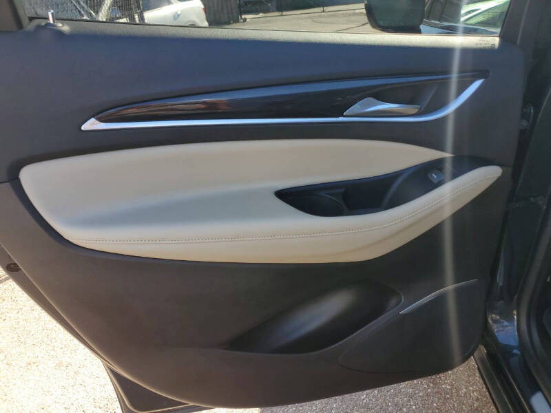 2019 Buick Enclave Essence