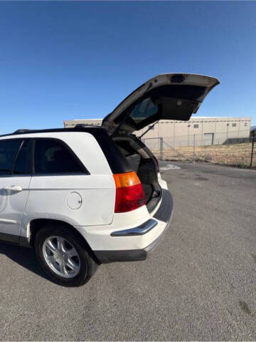 2004 Chrysler Pacifica