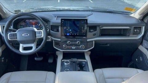 2022 Ford Expedition MAX XLT