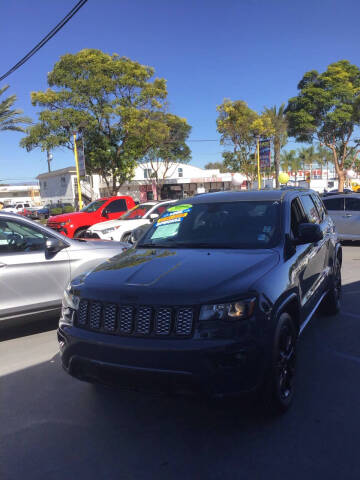 2017 Jeep Grand Cherokee Altitude