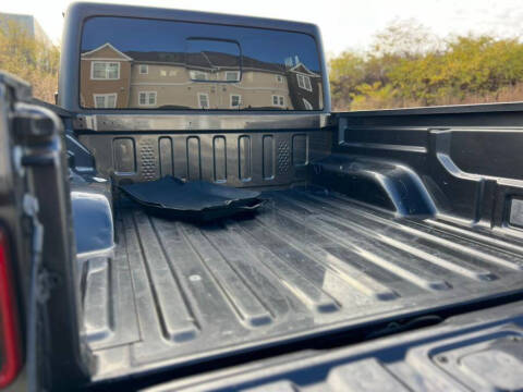 2022 Jeep Gladiator Overland