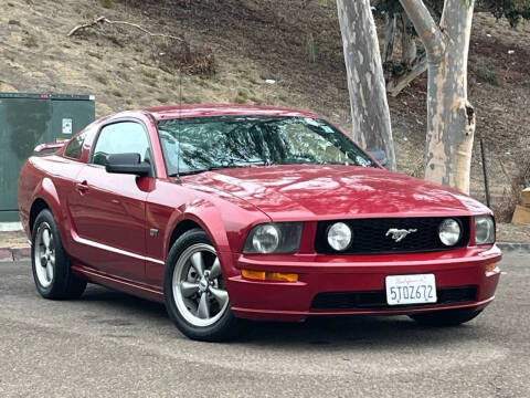 2006 Ford Mustang GT Deluxe