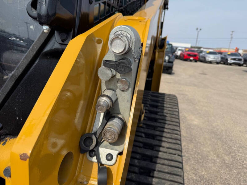 2024 Caterpillar 255 SKID STEER