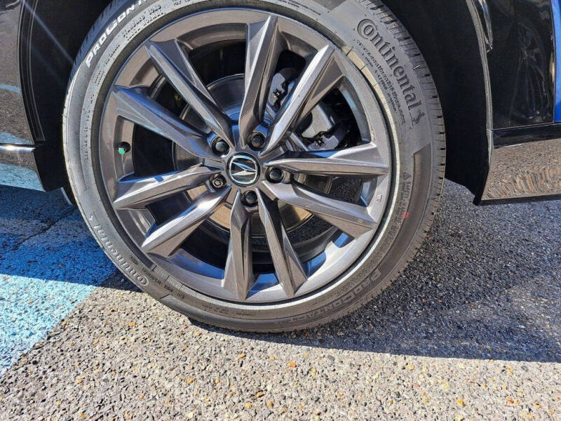 2025 Acura ADX w/A-SPEC
