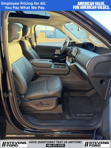 2026 Ford Expedition Active