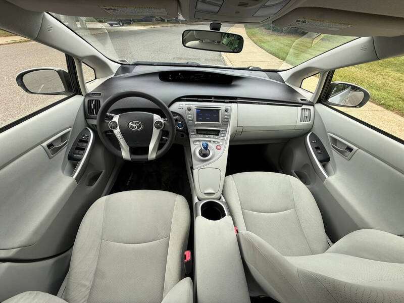 2013 Toyota Prius Three