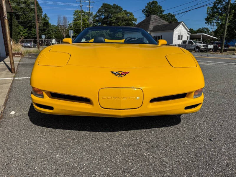 2004 Chevrolet Corvette