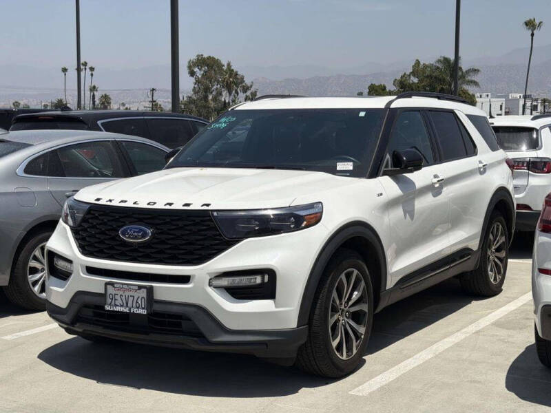 2022 Ford Explorer ST-Line