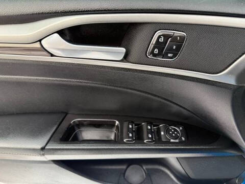 2019 Ford Fusion SEL