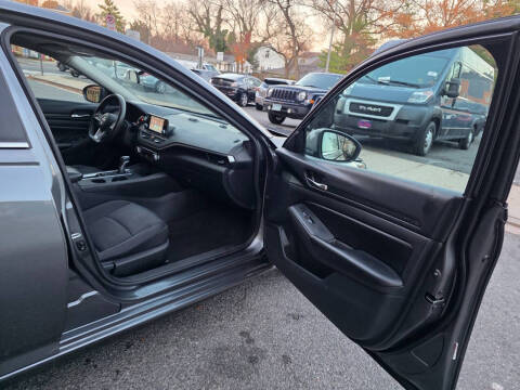 2022 Nissan Altima 2.5 S