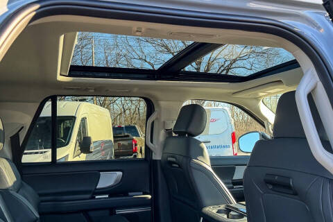 2026 Ford Expedition MAX Active