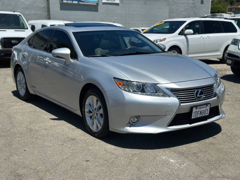 2014 Lexus ES 300h