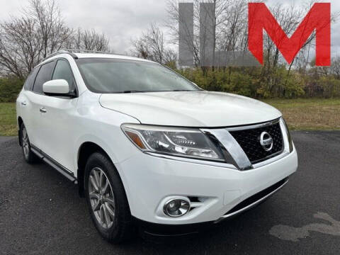 2016 Nissan Pathfinder for sale at INDY LUXURY MOTORSPORTS in Indianapolis IN