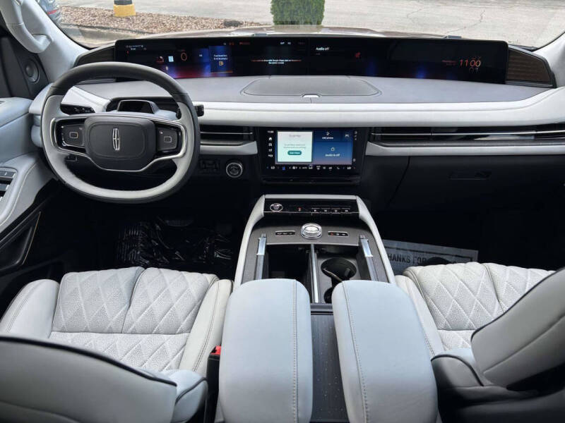 2026 Lincoln Navigator Black Label