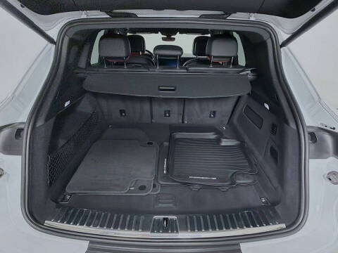 2024 Porsche Cayenne
