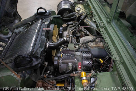 2001 AM General Hummer