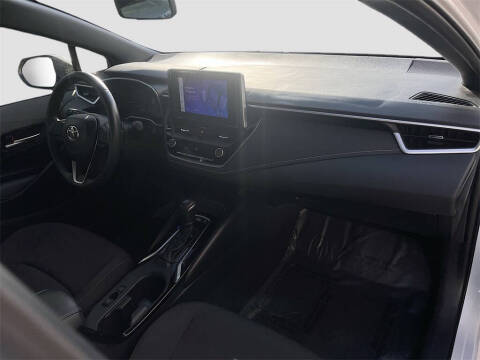 2024 Toyota Corolla Hatchback SE