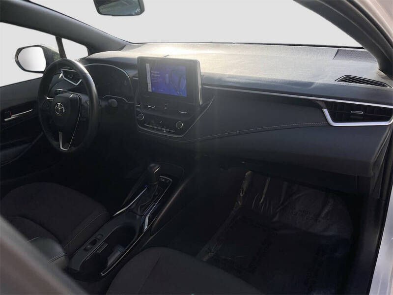 2024 Toyota Corolla Hatchback SE